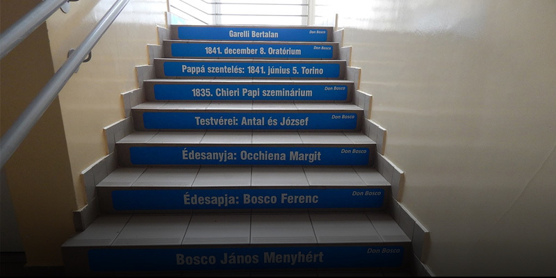 Kazincbarcika – Lépcsőkön a tudásig
