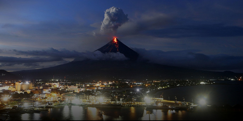 Fülöp-szigetek – Folyik a vulkánkitörés által érintett családok megsegítése