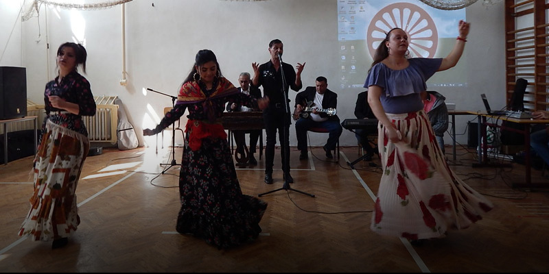 Kazincbarcika – A romák világnapját ünnepelték a Don Bosco Iskolában