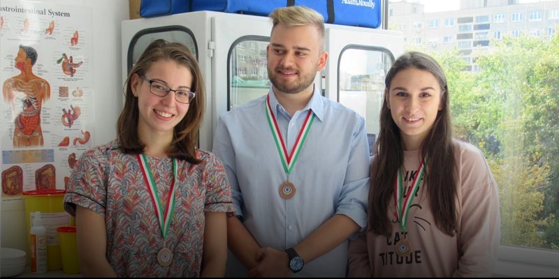 Budapest - Gyakorló ápoló hallgatóink országos harmadik helyen végeztek