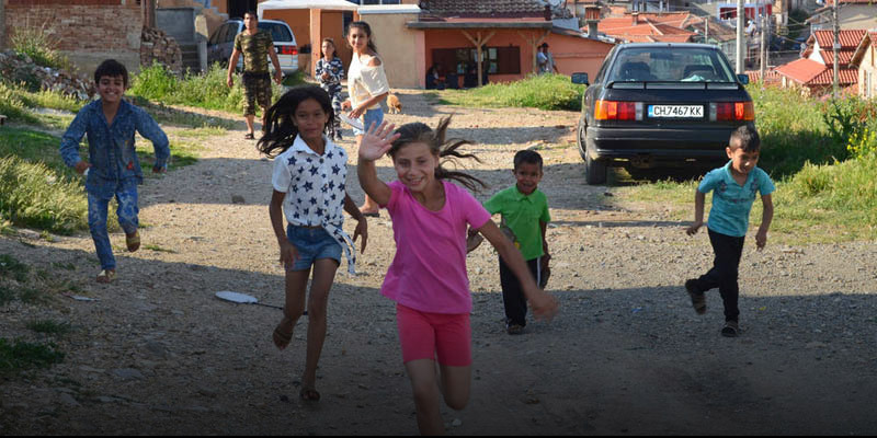 Bulgária – Szaléziak a romákért