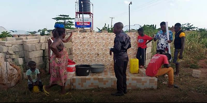 Ghána – 5000 embernek biztosít tiszta vizet a Szalézi Missziók kezdeményezés