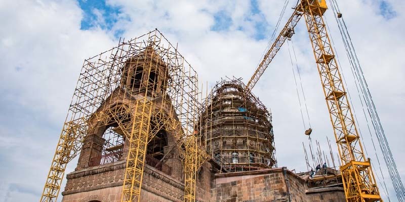 Hogyan talált Don Bosco anyagi forrásokat templomok építéséhez