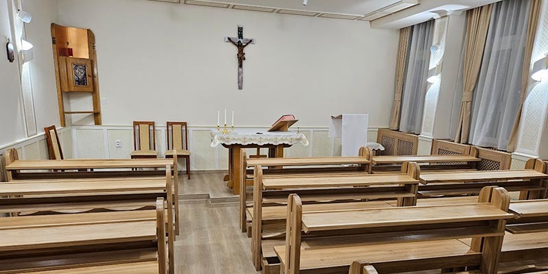 Kazincbarcika - Új kápolna a Don Bosco Iskolában