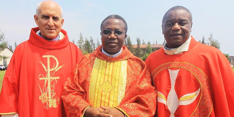 Kongói DK – Beiktatták a Kelet-Afrika-Kongó Altartomány (ACE) első elöljáróját