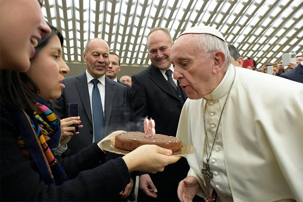 Közeleg Ferenc pápa 80. születésnapja