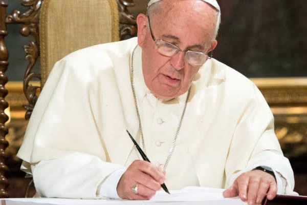 Vatikán – „Legyetek a globális nevelési egyezmény lényegi része”