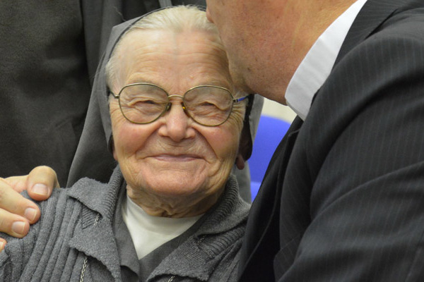 Annuska nővér 100 éves!