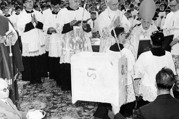 Olaszország - 60 évvel ezelőtt tették le a Don Bosco-templom alapkövét