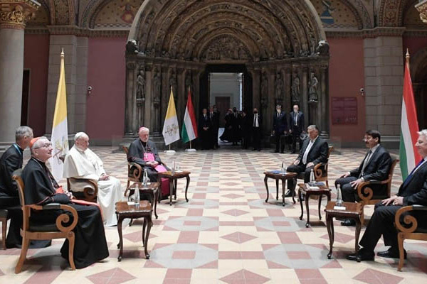 Ferenc pápa találkozott Magyarország politikai vezetőivel