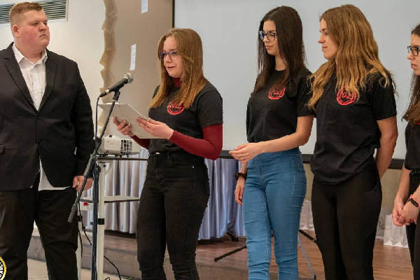 Kazincbarcika – A szalézi gimnázium tanulóinak sikere a várostörténeti versenyen