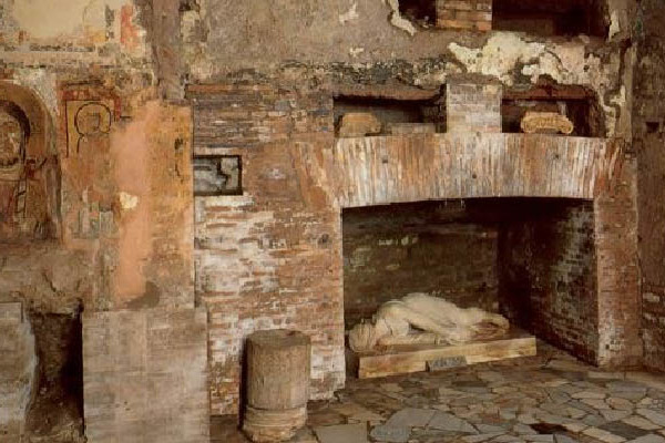 Róma – Helyreállították Szent Cecíclia kriptájának falfestményeit