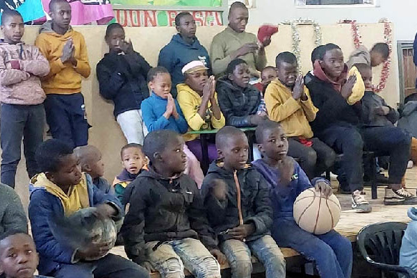 Lesotho – A szalézi jelenlét Lesothóban nagy reménység fiatalok ezrei körében