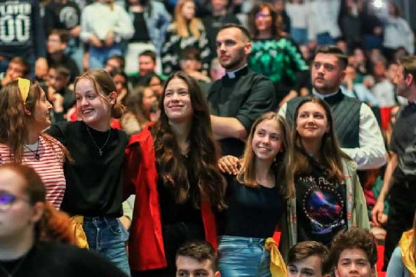 XIV. Leó pápa üzenete a 40. ifjúsági világnapra