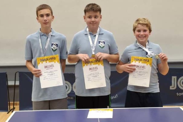 Nyergesújfalu - Diákolimpia – vármegyei első helyezés asztaliteniszben
