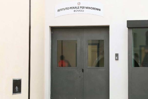 Olaszország – A testvériség és a szolgálat húsvétja a fiatalkorúak börtönében