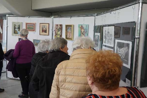 Kazincbarcika – „Kortalan művészet” kiállítás a Don Bosco Sportközpontban