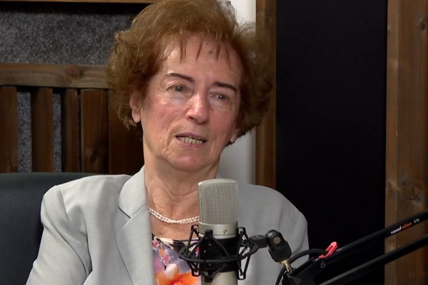 Kazincbarcika - A mennyország köztetek van – beszélgetés Begov Ferencnével