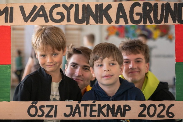 Nyergesújfalu - Őszi játéknap – A Pál utcai fiúk és Sándor István nyomában 
