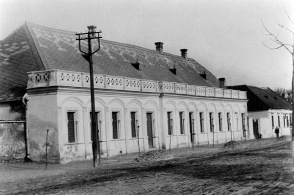 A Nyergesújfalui Szalézi Intézet 1919